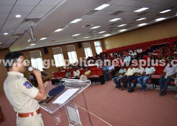 ఈవ్ టీజింగ్, ర్యాగింగ్ చేయడం నేరం..