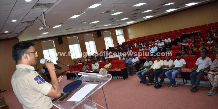 ఈవ్ టీజింగ్, ర్యాగింగ్ చేయడం నేరం..