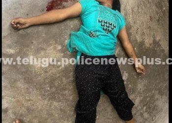 భార్యను చంపి పరారైన భర్త…!