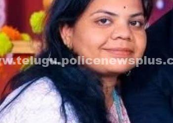 జనగామలో మహిళా నేత ఆత్మహత్యాయత్నం..!