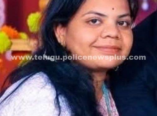 జనగామలో మహిళా నేత ఆత్మహత్యాయత్నం..!