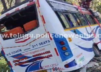 అయ్యప్ప భక్తులకు అండగా బండి సంజయ్..!