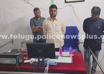 మెట్ పల్లి సబ్ రిజిస్ట్రార్ కార్యాలయంపై ఏసిబి దాడులు…పట్టుబడ్డ ఔట్ సోర్సింగ్ ఉద్యోగి..!