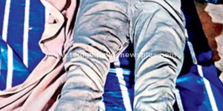 మహిళతో అక్రమ సంబంధం.. కరెంట్ షాక్ ఇచ్చి అన్నను చంపిన తమ్ముడు..!