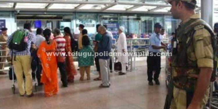 పోలీసుల కనుసన్నల్లో శంషాబాద్ ఎయిర్ పోర్ట్?
