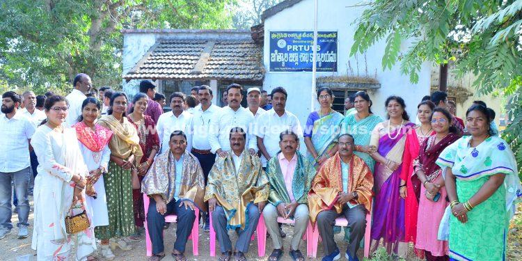 ఘనంగా 54వ పి ఆర్ టి యు టి ఎస్ ఆవిర్భావ దినోత్సవం వేడుకలు..!