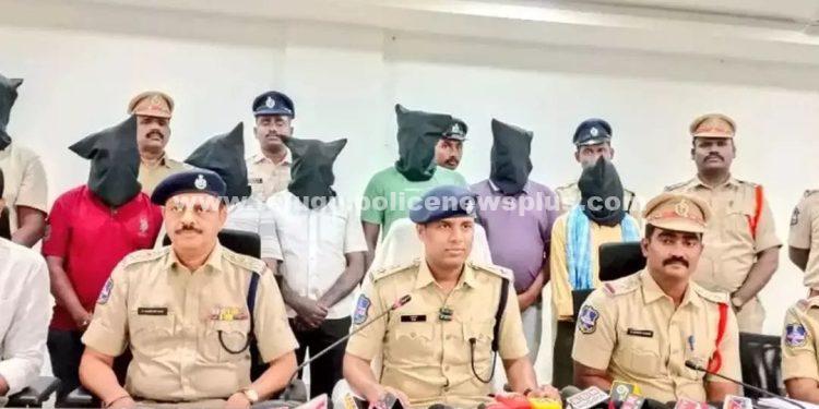 సామాజిక కార్యకర్త నాగవెళ్లి రాజలింగమూర్తి హత్య కేసులో చిక్కుముడి వీడింది..!