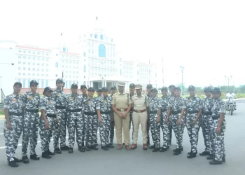 హైదరాబాద్ పోలీసులు జనసమూహ నిర్వహణ మరియు ప్రజా భద్రత కోసం పూర్తి మహిళా SWAT బృందాన్ని ప్రారంభించారు