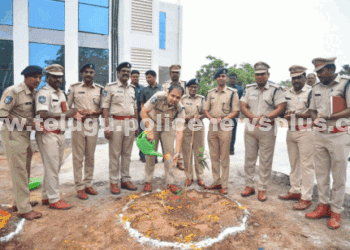 పర్యావరణ దినోత్సవాన్ని పురస్కరించుకుని వరంగల్ పోలీసులు