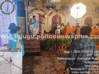 పోలీసుల అవగాహన ద్వారా మహిళల భద్రత