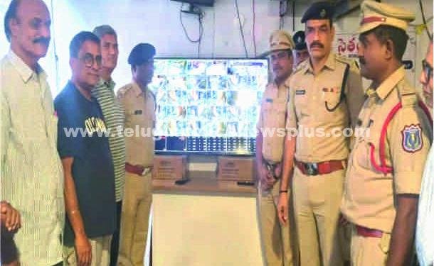 74 సీసీ కెమెరాలను ప్రారంభించిన ట్రాఫిక్ డీసీపీ