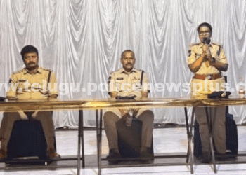గణేష్ ఉత్సవాల భద్రతా ఏర్పాట్లపై DCP సమీక్ష