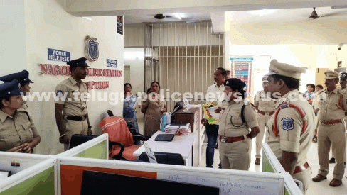 నాగోల్ పోలీస్ స్టేషన్లో డీసీపీ బి. అనూరాధ తనిఖీ