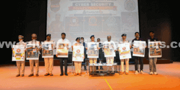 ఆన్‌లైన్ మోసాలు యువత భవిష్యత్తును నాశనం చేస్తున్నాయి: అప్రమత్తంగా ఉండాలని సీపీ పిలుపు